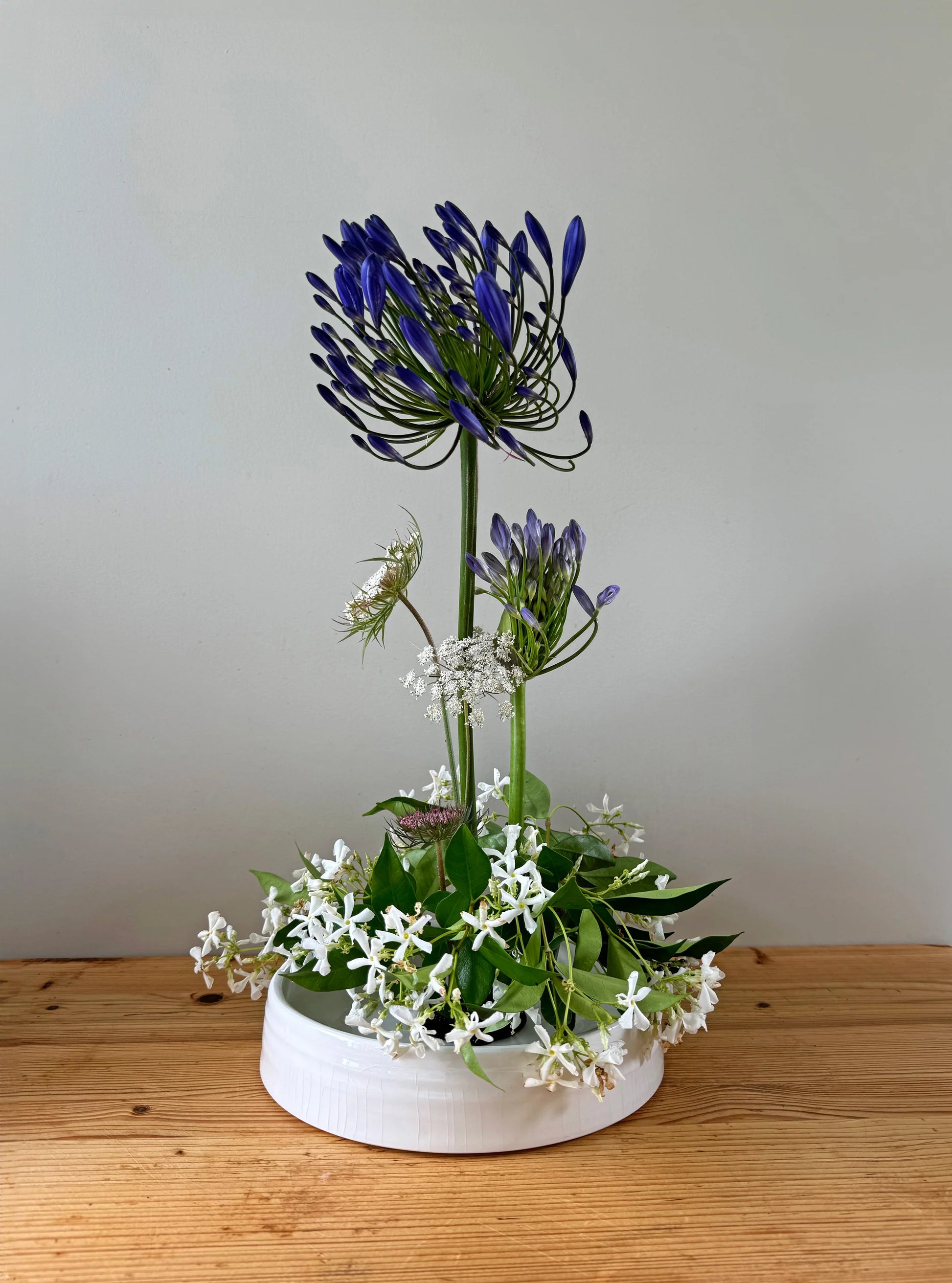 Kenzan Flower Spike with fresh flowers