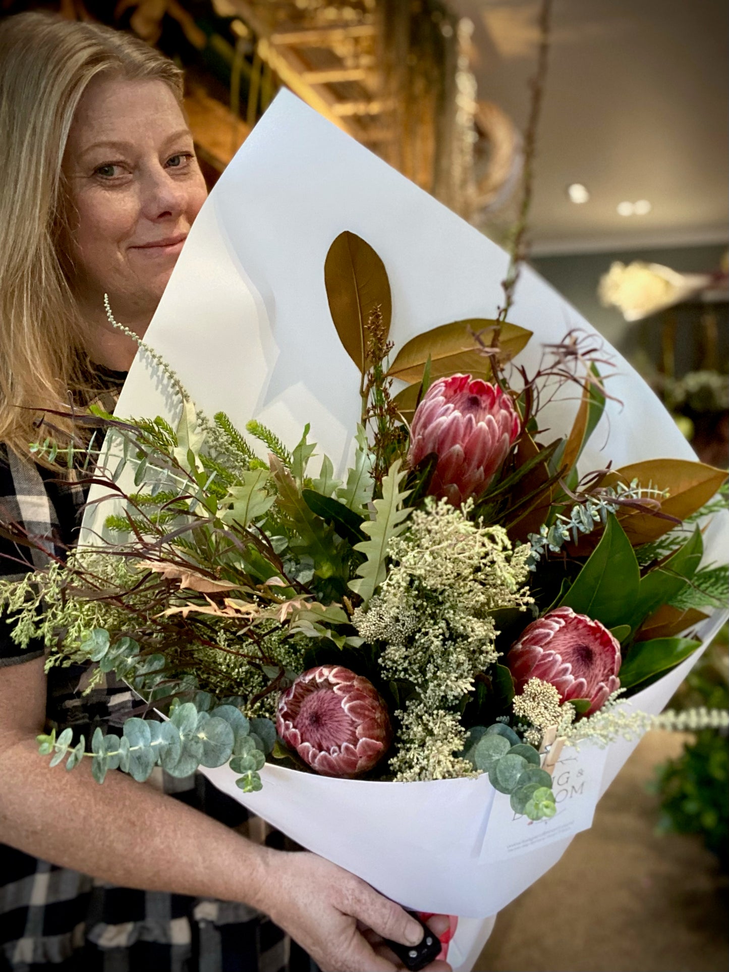 Winter Foliage Bouquet - Fresh Flowers