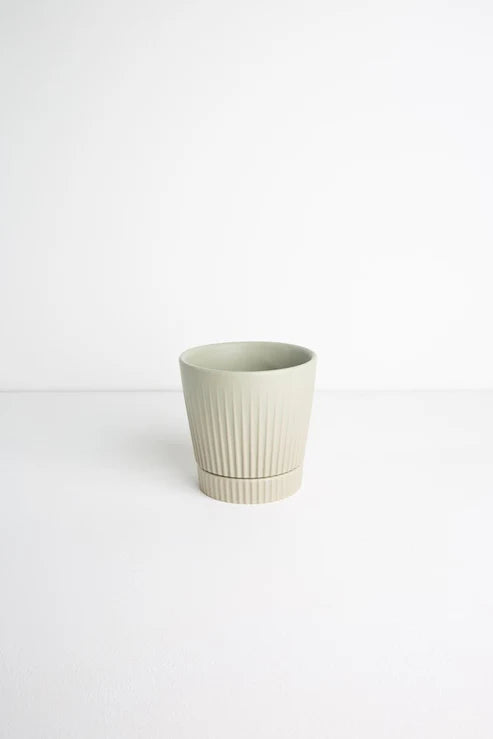 Indie Cover Pot Medium