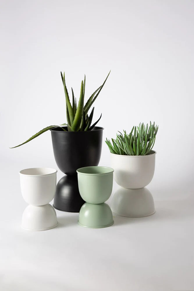 Dome Planter – Large Black