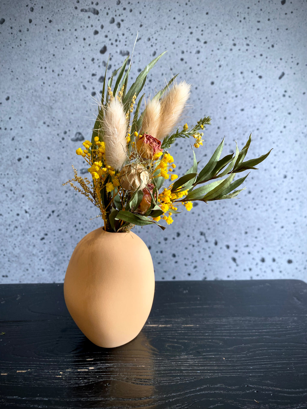 Harmie Vase with Dried Flowers