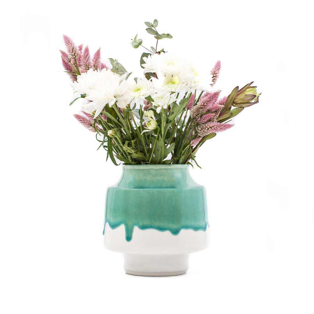 Retro Vase glacier with dried flowers